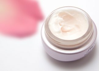 The secret of OROGOLD cosmetics The secret of OROGOLD cosmetics
