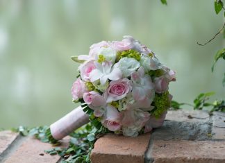 Tips on Choosing Flowers for Your Bridal Bouquet