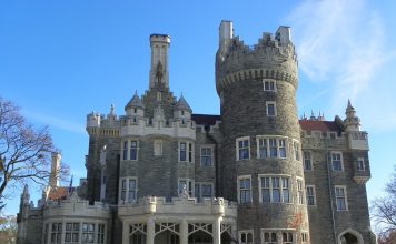 Casa Loma – Toronto’s Magnificent Castle Casa Loma - Toronto’s Magnificent Castle
