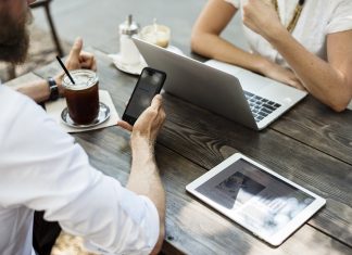 5 Reasons to invest in websites