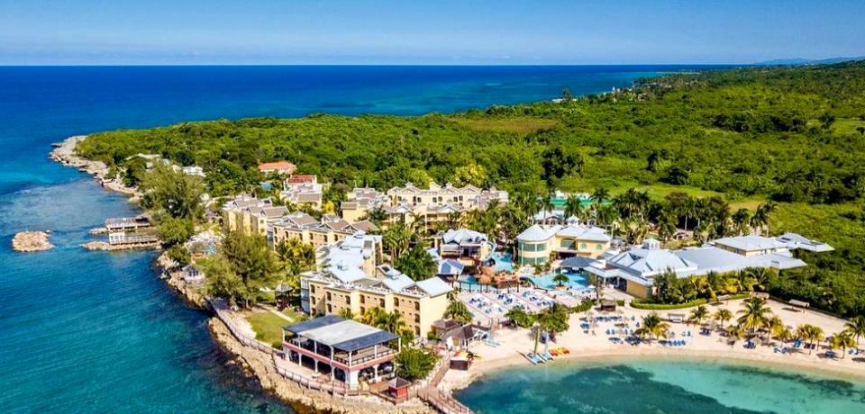 Newly Built 5-star Luxury Caribbean Resorts for $1200-$1500