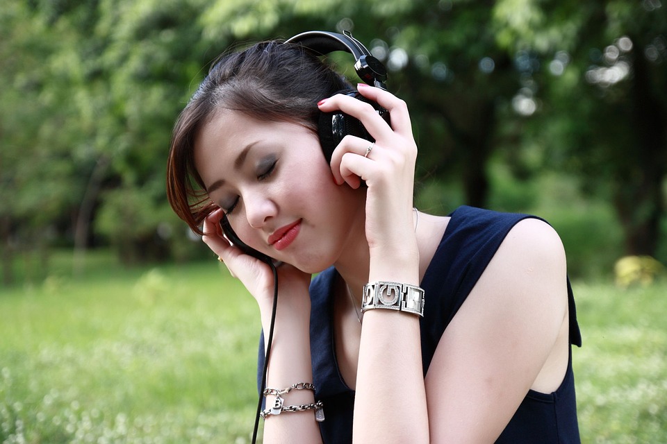 How to Protect Yourself from Loud Music AllOntario