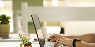 8 Secrets to Successful Guest Blogging Outreach