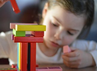 7 Advantages of Using Wooden Toys for your Children