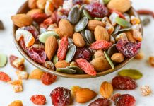 How Many Nuts and Fruits Should You Eat Daily