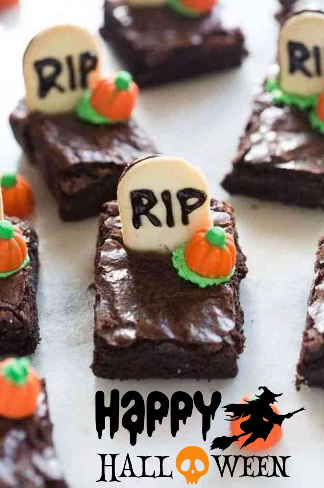 20 Traditional Halloween Foods to Enjoy the Celebration